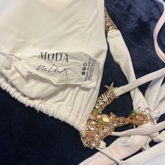 Brazilian Jewelled White bikini top - Picture 11 of 11